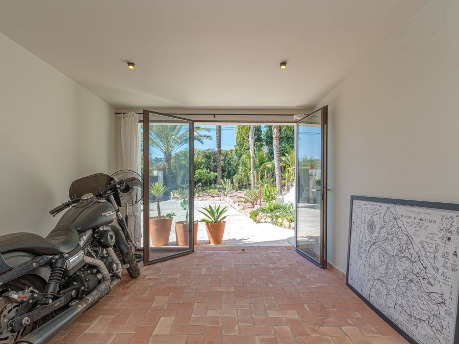 Villa Mareta, charmante villa gerenoveerd in mediterrane stijl in Tosalet