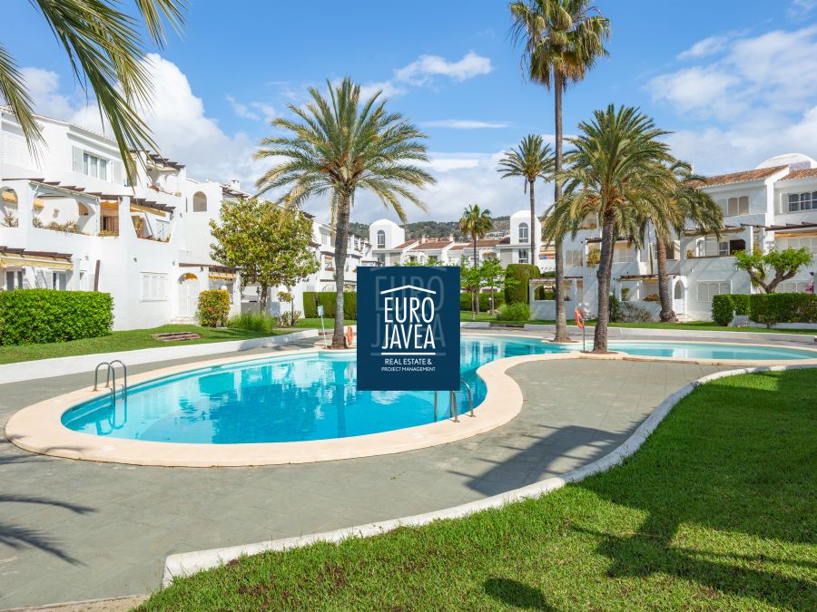 Exclusive, Modern apartment in Montañar I, Jávea, walking distance to the sea