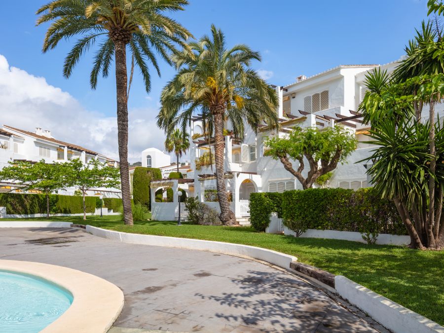 Exclusive, Modern apartment in Montañar I, Jávea, walking distance to the sea