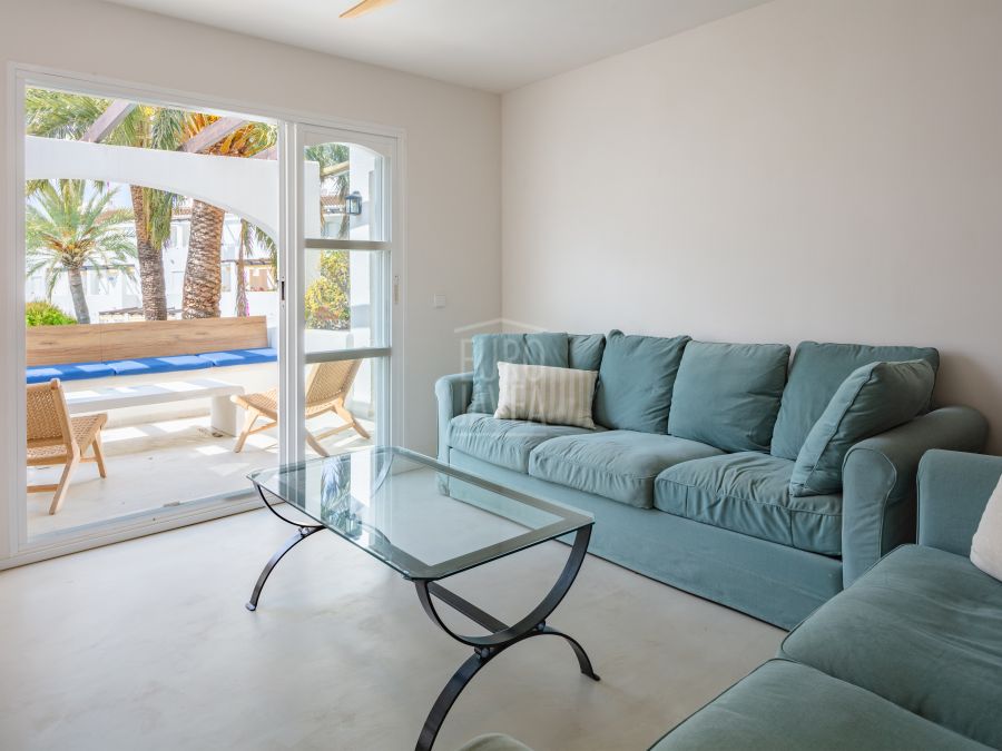 Exclusive, Modern apartment in Montañar I, Jávea, walking distance to the sea