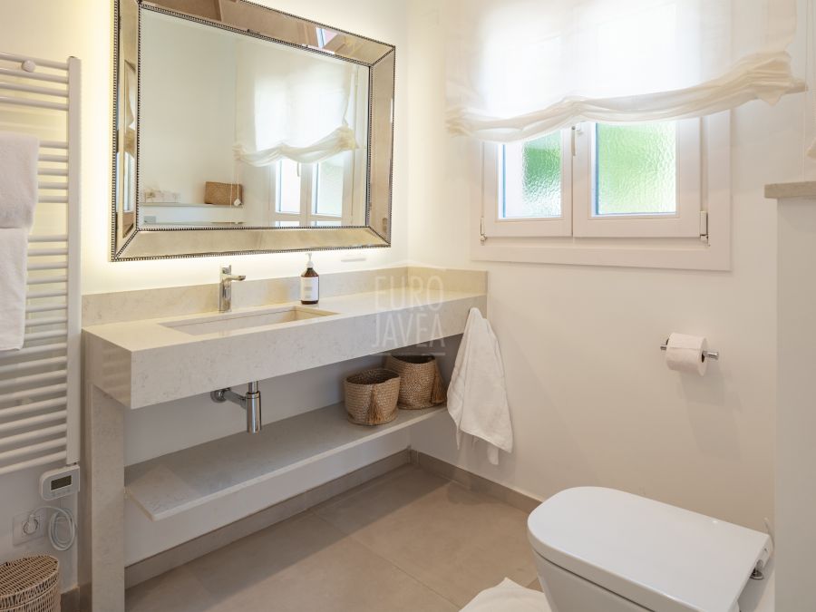 Exclusive Sea View Villa Elena with Guest Apartments in Cuesta San Antonio, Jávea