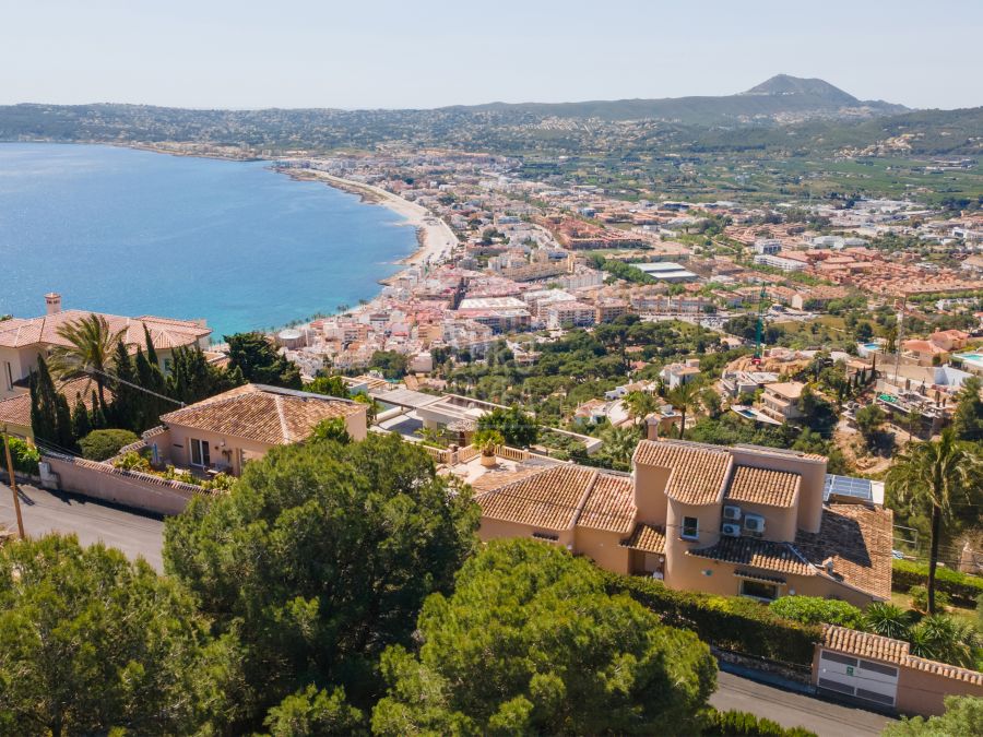 Exclusive Sea View Villa Elena with Guest Apartments in Cuesta San Antonio, Jávea