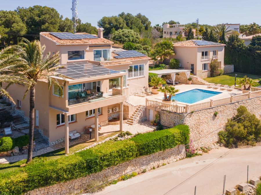 Exclusive Sea View Villa Elena with Guest Apartments in Cuesta San Antonio, Jávea