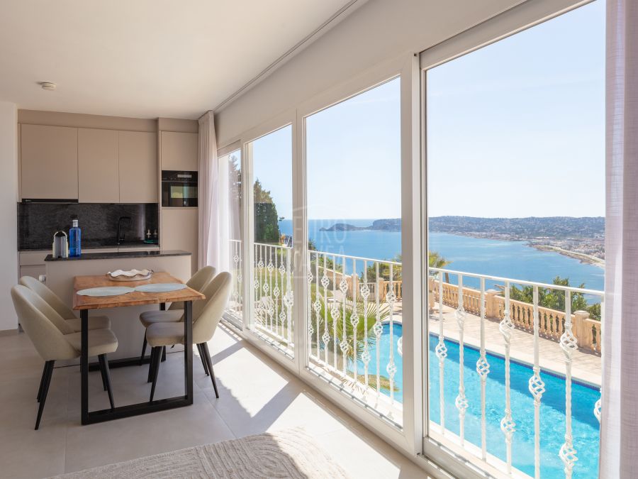 Exclusive Sea View Villa Elena with Guest Apartments in Cuesta San Antonio, Jávea