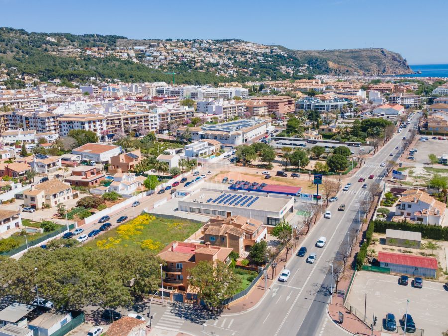 Urban plot in the Old Town of Jávea with great building potential