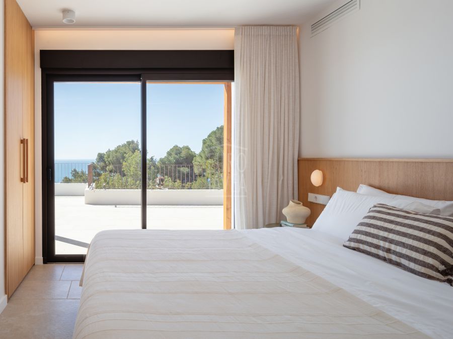 Elegante Villa Avelune met een prachtig uitzicht op de Middellandse Zee