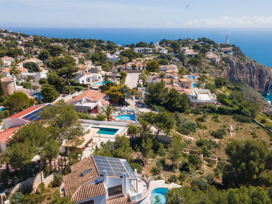 Elegante Villa Avelune met een prachtig uitzicht op de Middellandse Zee