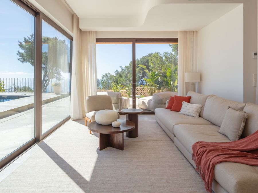 Elegante Villa Avelune met een prachtig uitzicht op de Middellandse Zee