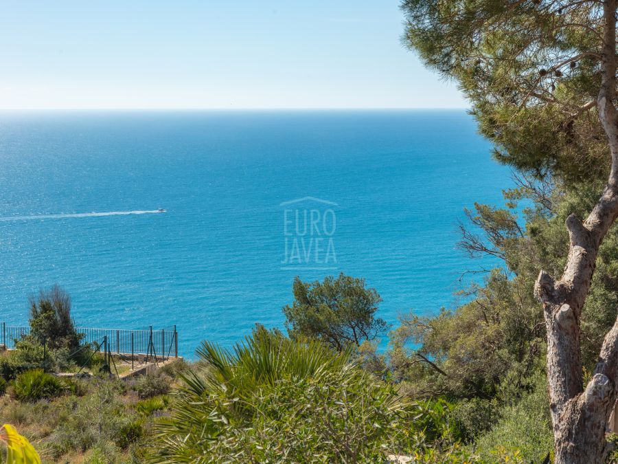 Elegante Villa Avelune met een prachtig uitzicht op de Middellandse Zee