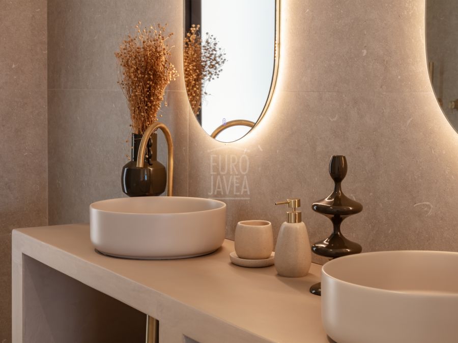 Elegante Villa Avelune met een prachtig uitzicht op de Middellandse Zee