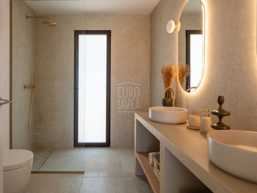 Elegante Villa Avelune met een prachtig uitzicht op de Middellandse Zee