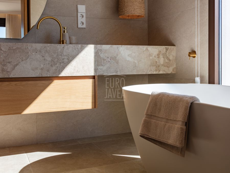 Elegante Villa Avelune met een prachtig uitzicht op de Middellandse Zee