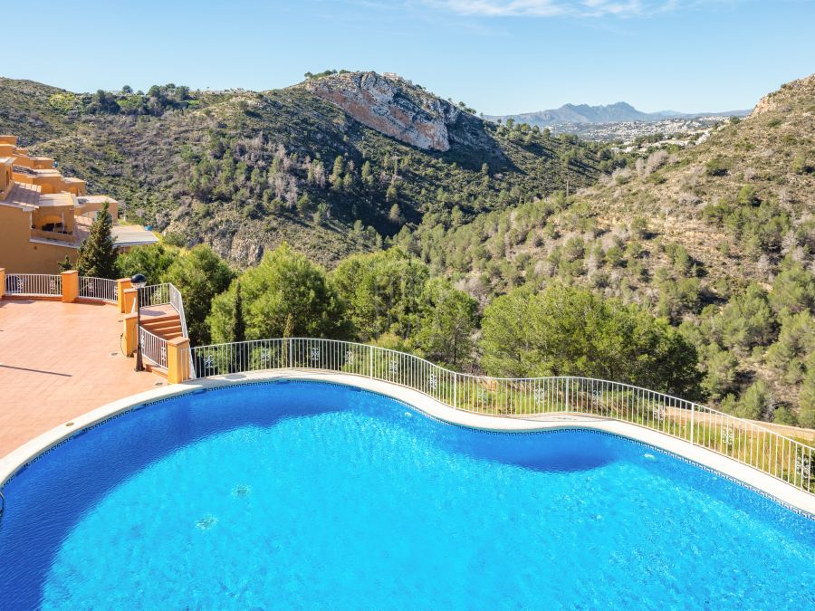 Appartement met panoramisch uitzicht in een rustige woonwijk in Cumbre del Sol