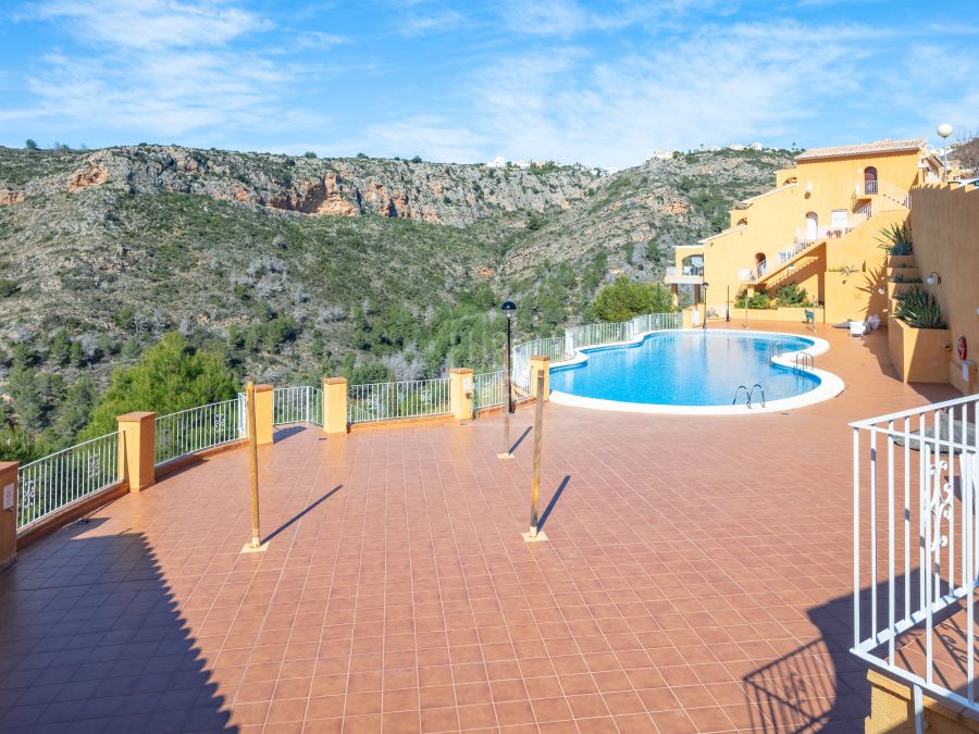 Appartement met panoramisch uitzicht in een rustige woonwijk in Cumbre del Sol