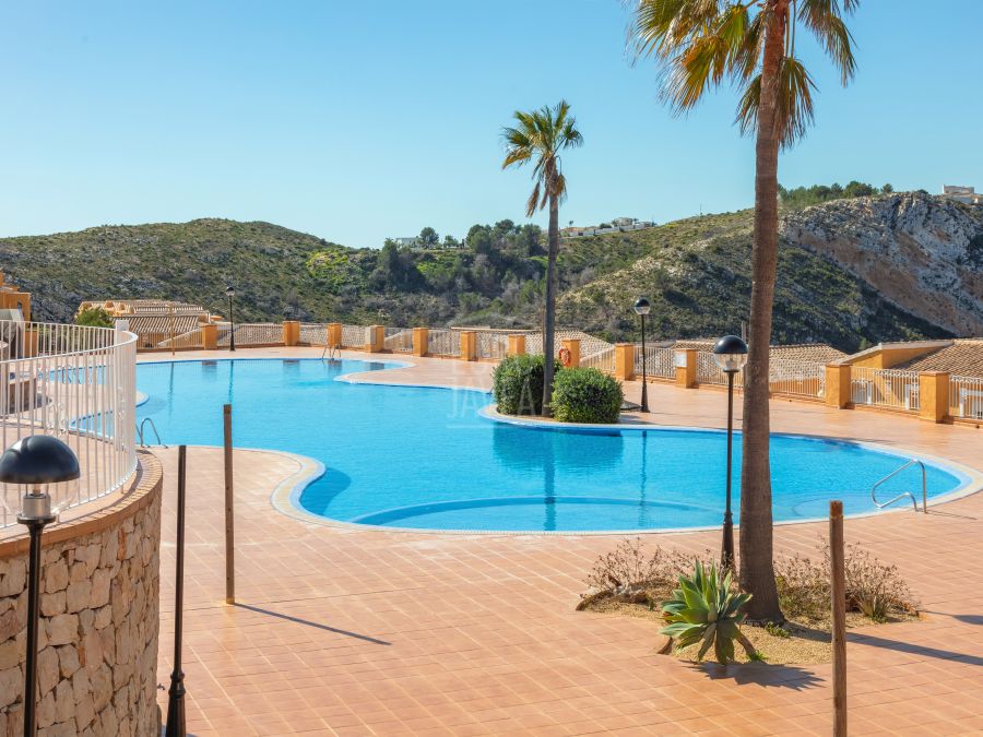 Appartement met panoramisch uitzicht in een rustige woonwijk in Cumbre del Sol