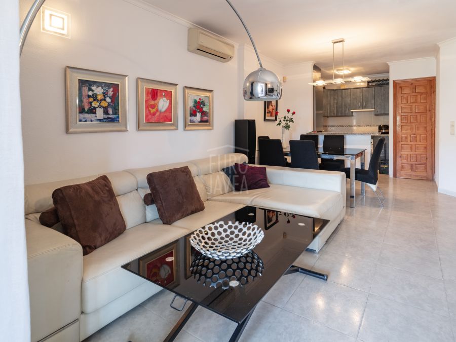 Appartement met panoramisch uitzicht in een rustige woonwijk in Cumbre del Sol