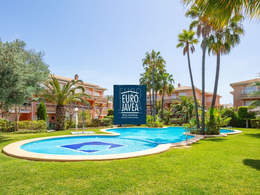 Apartment in Avda. Augusta