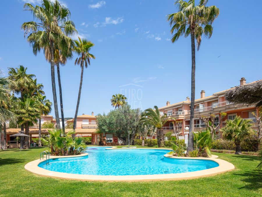 Apartment in Avda. Augusta