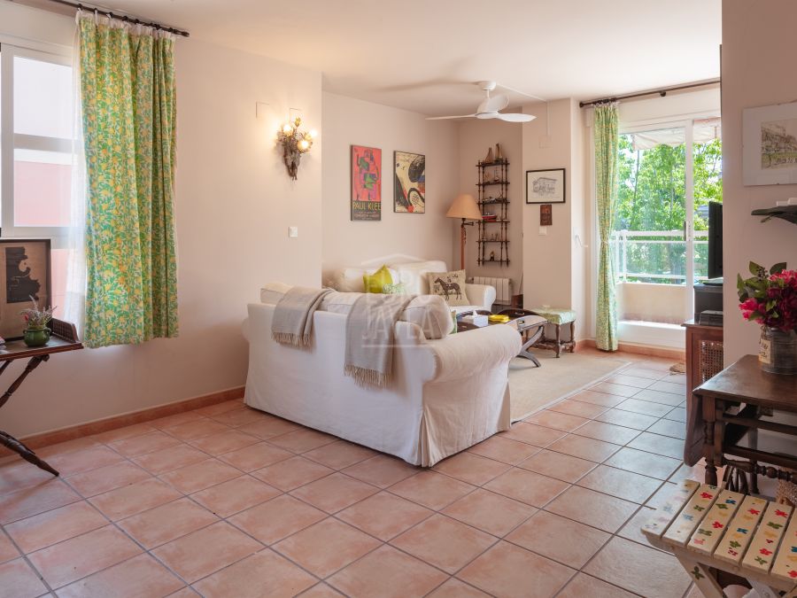 Apartment in Avda. Augusta