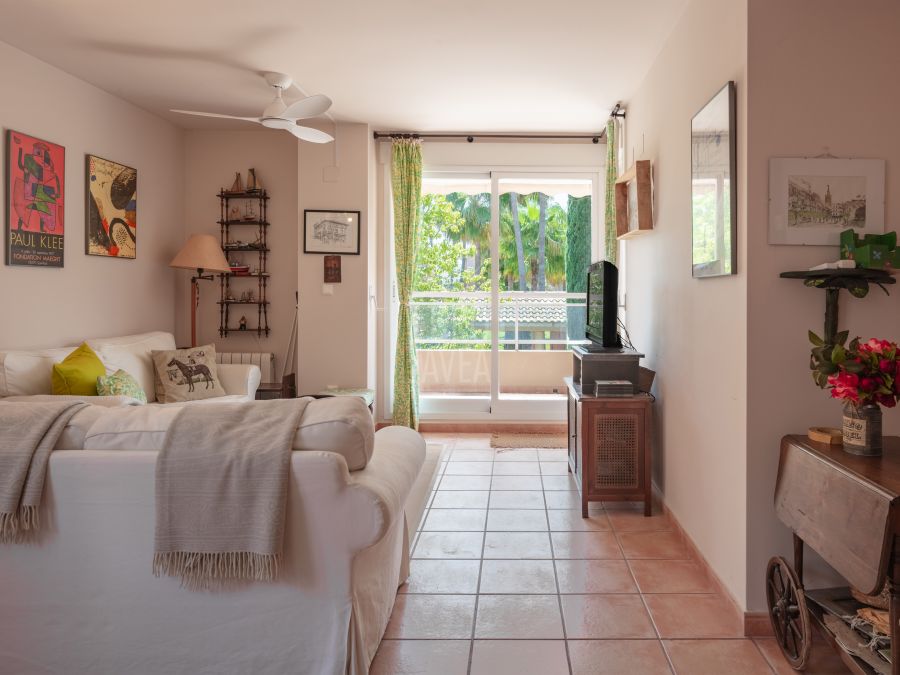 Apartment in Avda. Augusta