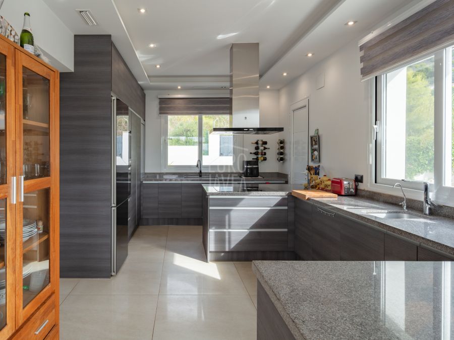 Villa Pyramid – Exclusiva Villa de Lujo con vistas panorámicas en el Montgó, Jávea