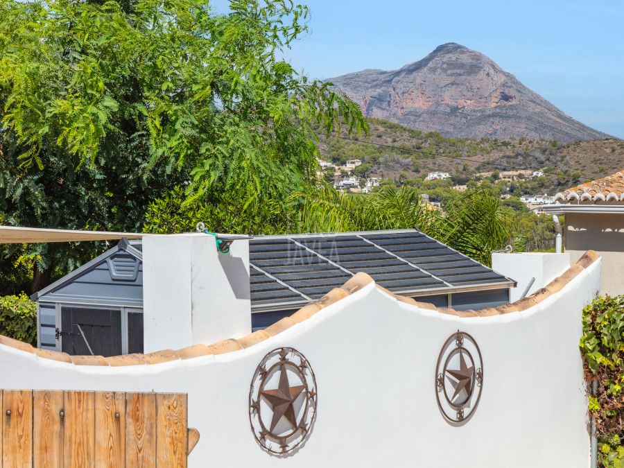 Villa Boubou exclusive – charme et essence méditerranéenne à Jávea