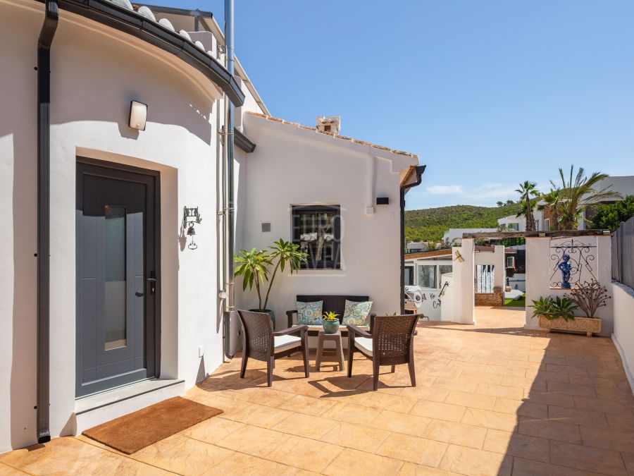 Villa Boubou exclusive – charme et essence méditerranéenne à Jávea
