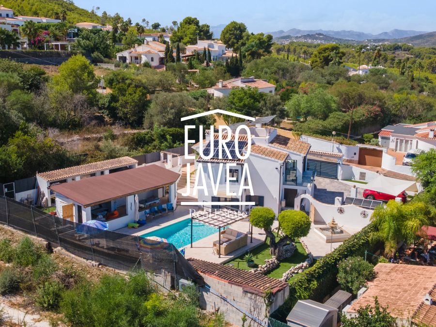 Villa Boubou exclusive – charme et essence méditerranéenne à Jávea