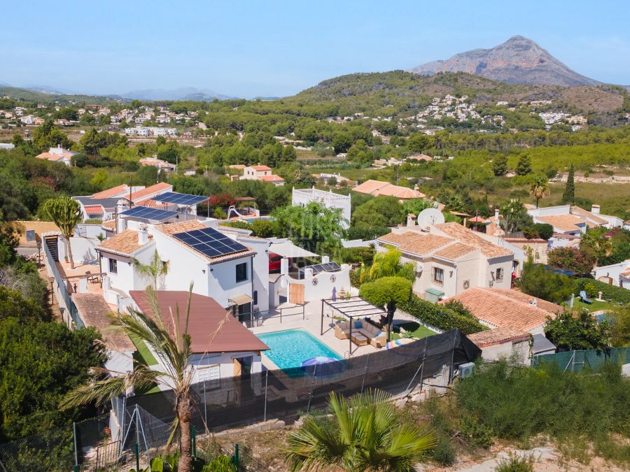 Villa Boubou exclusive – charme et essence méditerranéenne à Jávea