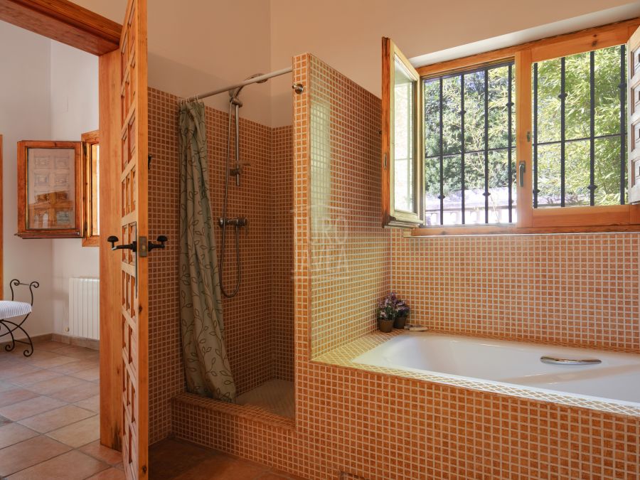 Exclusive one-level Mediterranean villa with private pool in El Tosalet, Jávea