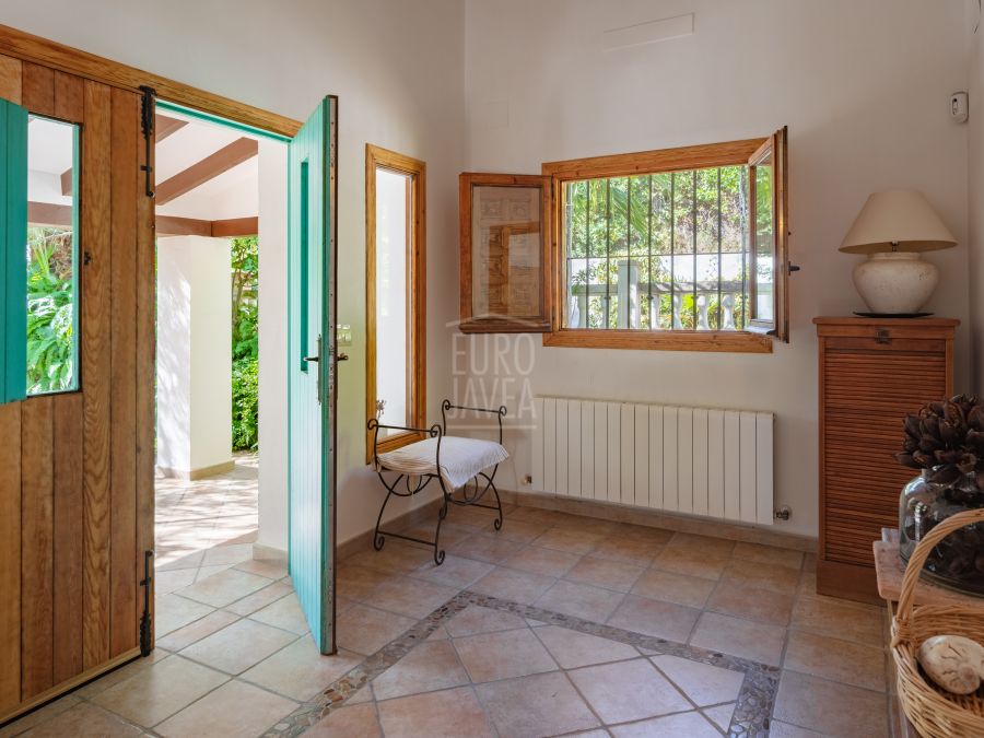 Exclusive one-level Mediterranean villa with private pool in El Tosalet, Jávea