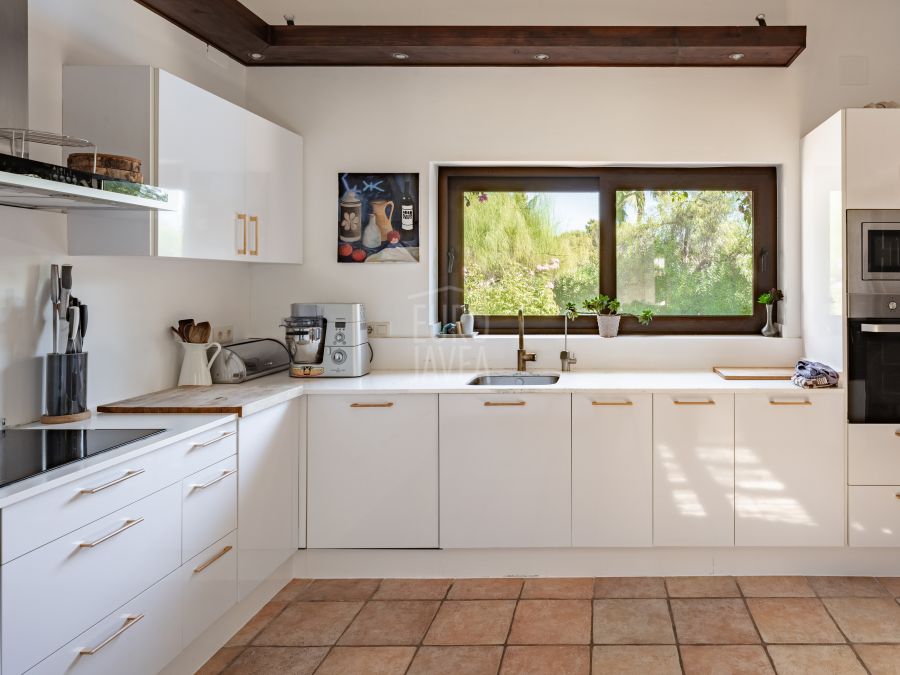 Exclusive one-level Mediterranean villa with private pool in El Tosalet, Jávea