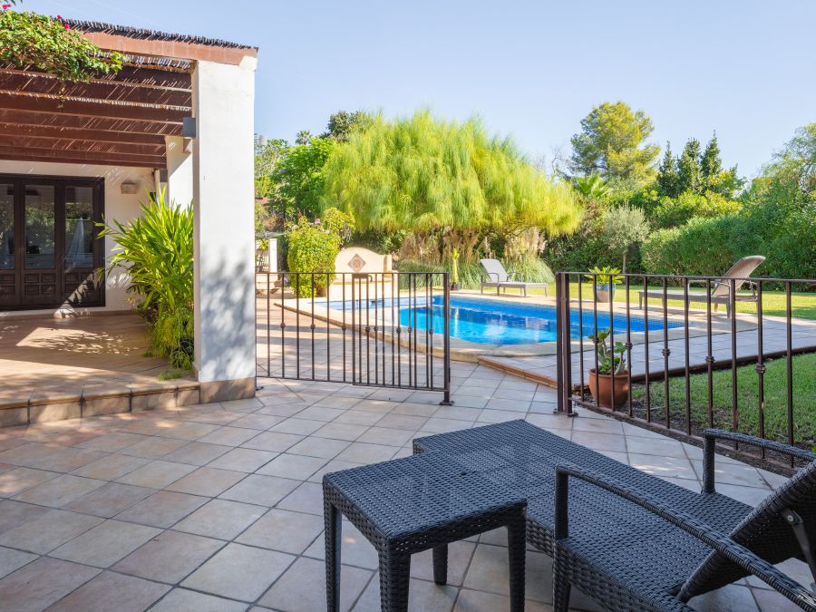 Exclusive one-level Mediterranean villa with private pool in El Tosalet, Jávea