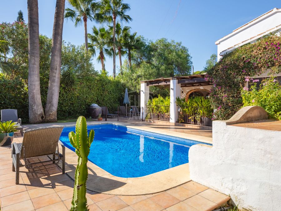 Exclusive one-level Mediterranean villa with private pool in El Tosalet, Jávea
