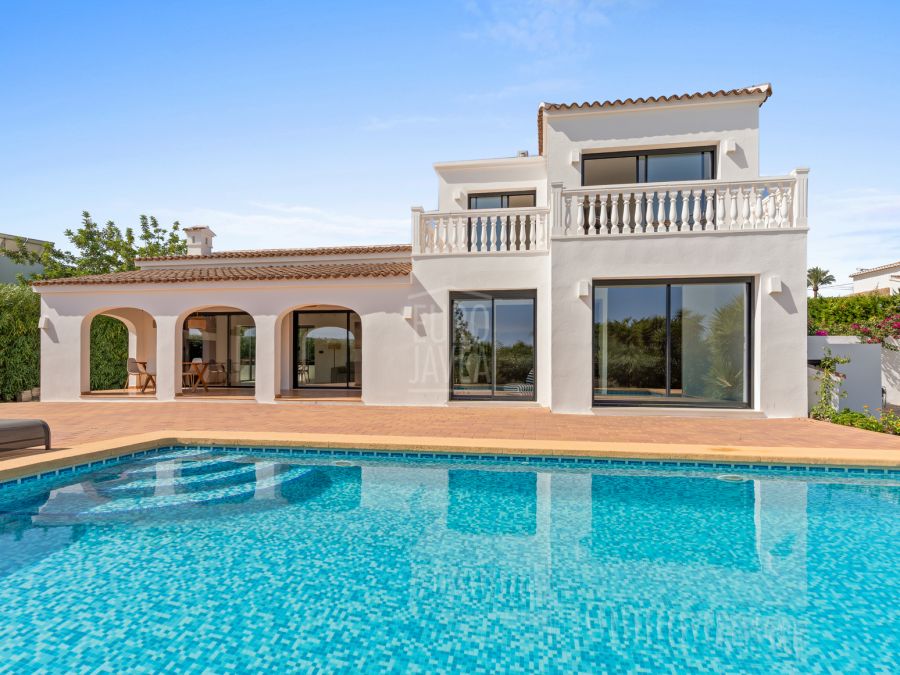 Villa Zaya – villa de luxe moderne avec vue panoramique sur la mer à Jávea