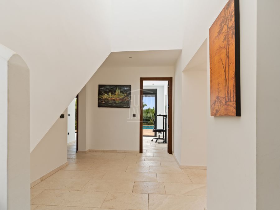 Villa Zaya – modern luxury villa with panoramic sea views in Jávea