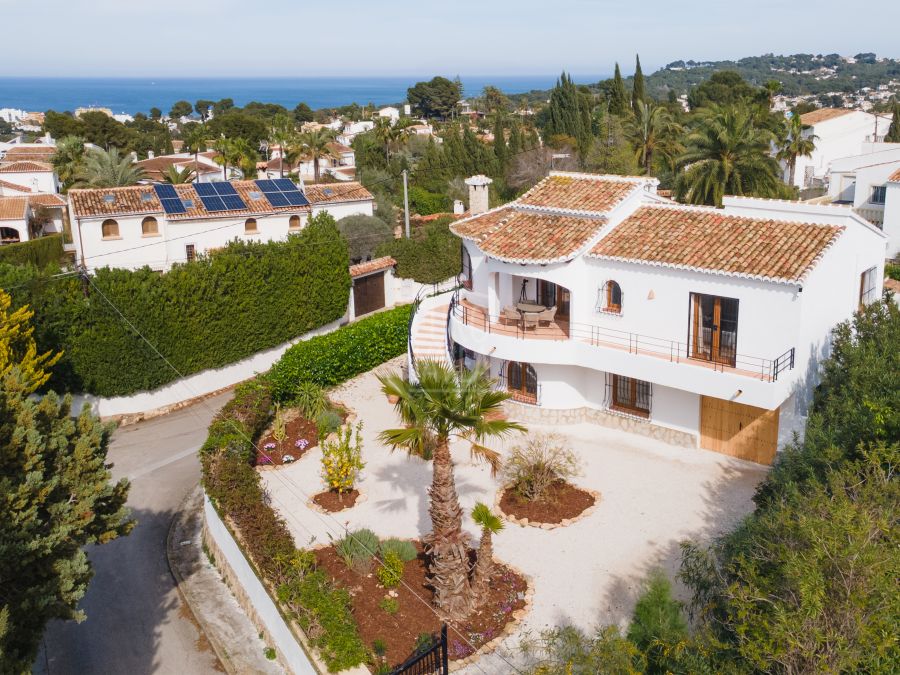 Villa Isabella, Exclusive Newly Renovated Mediterranean Villa with Panoramic Views in Cap Martí, Jávea