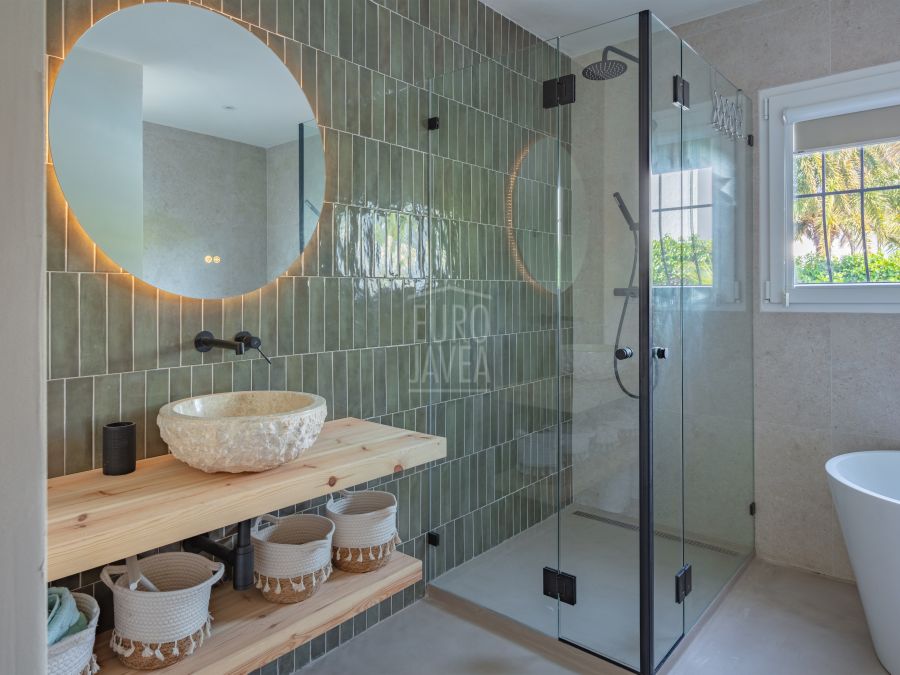 Villa Isabella, Exclusive Newly Renovated Mediterranean Villa with Panoramic Views in Cap Martí, Jávea