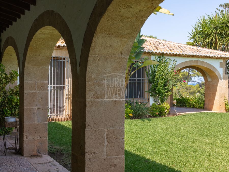 Villa in Tosalet