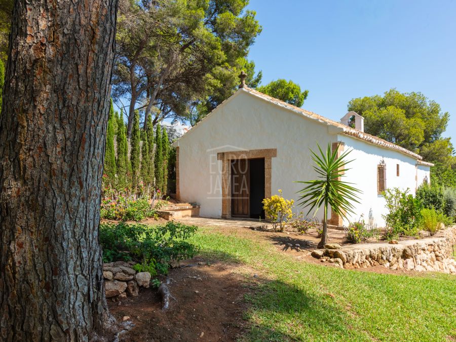 Villa in Tosalet