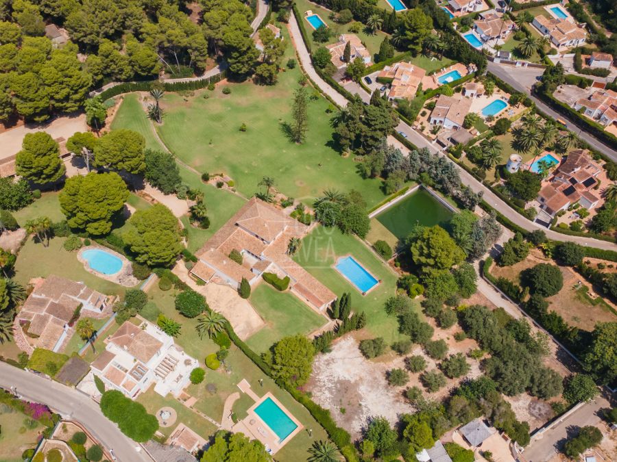 Villa in Tosalet