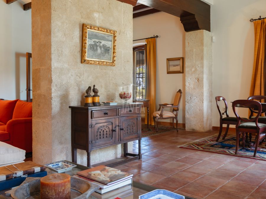 Villa in Tosalet