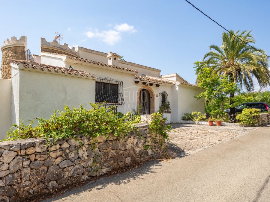 Villa dans Montgó