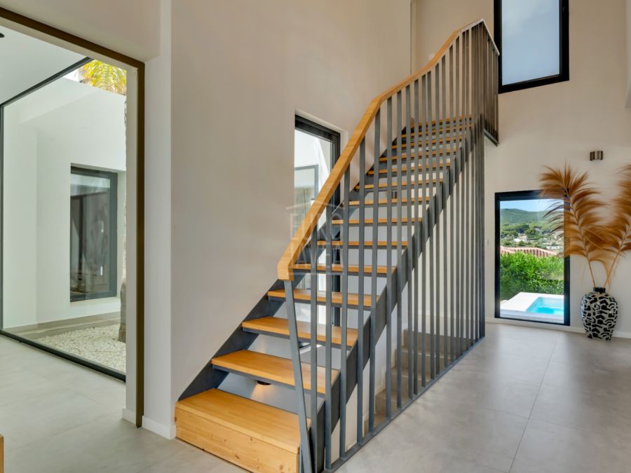 Villa en Rafalet