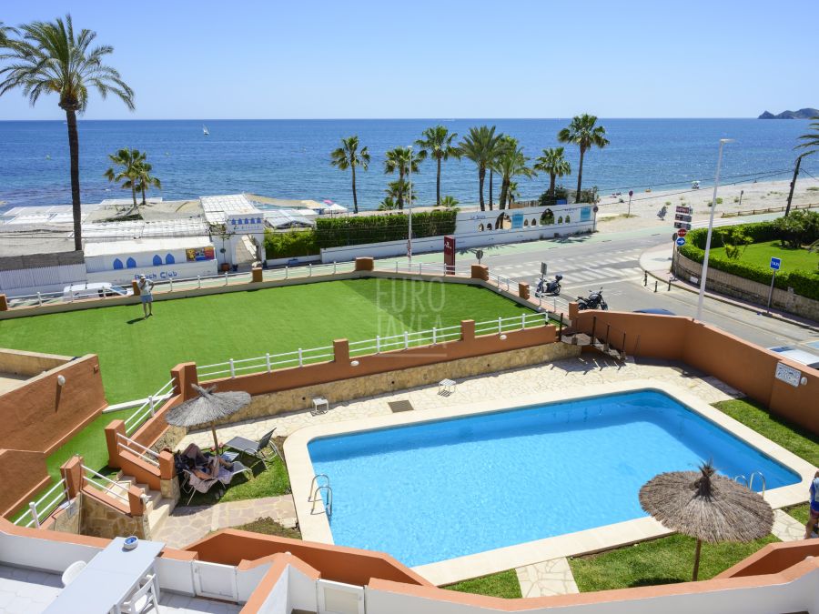 Exclusive luxury seafront penthouse in Montañar Jávea