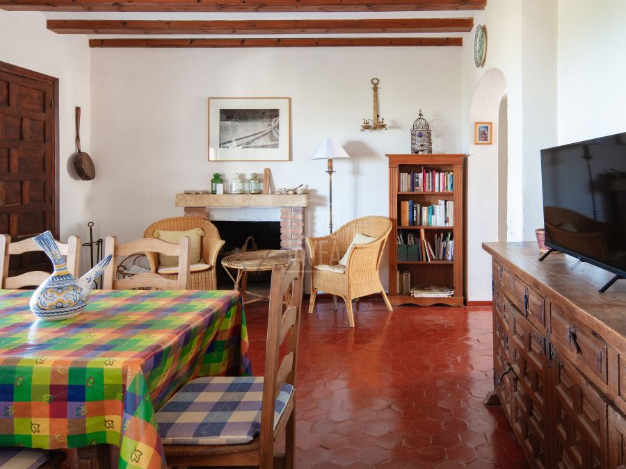 Villa Alba met spectaculair zeezicht en ruim perceel in Costa Nova, Jávea