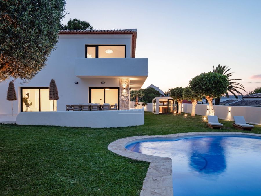 Villa in Tosalet