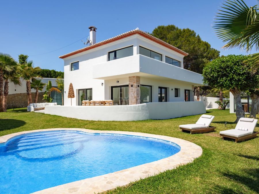 Villa in Tosalet