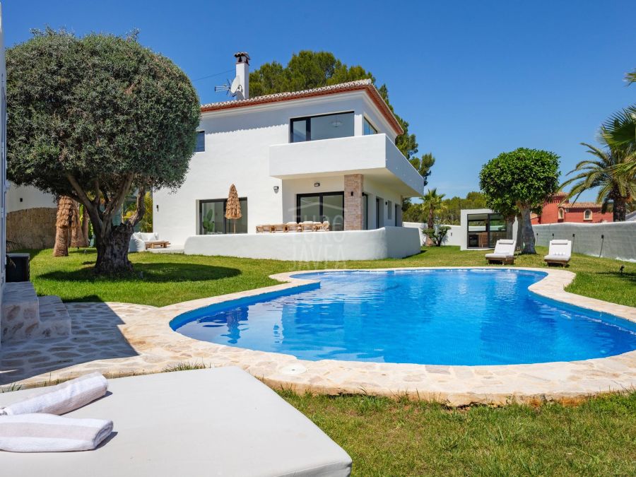 Villa in Tosalet