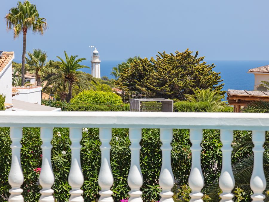 Villa méditerranéenne El Faro avec vue sur la mer dans le quartier exclusif de La Siesta, Jávea